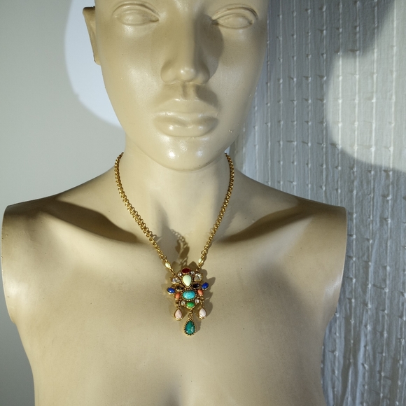 Lee Angel semi precious pendant - Picture 2 of 3